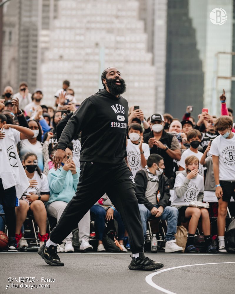 ayxsport-关于亚特兰大训练开放日;加时末段伤情更新引欢呼;足总杯在即;更衣室氛围转暖的信息