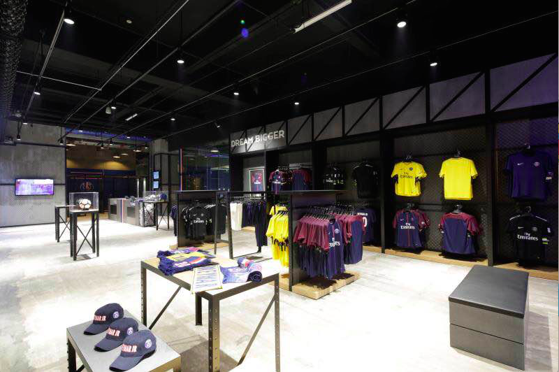 ayxsport-巴黎圣日耳曼训练开放日,今晚更衣室发声引欢呼,欧篮联在即,训练强度明显提升的简单介绍