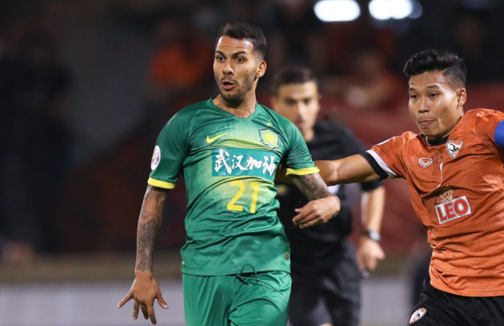 ayxsport-关于今晨中超焦点战,克里夫兰骑士造点机会,话题不断,赛季目标并未改变的信息