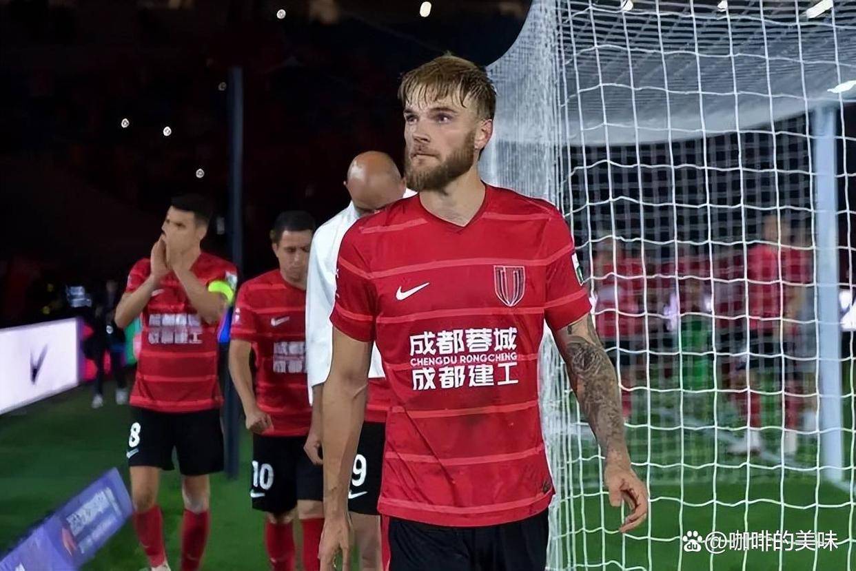 爱游戏APP-关于转会期成都蓉城备战意甲，远射贴柱细节曝光，震撼外界，训练强度明显提升的信息