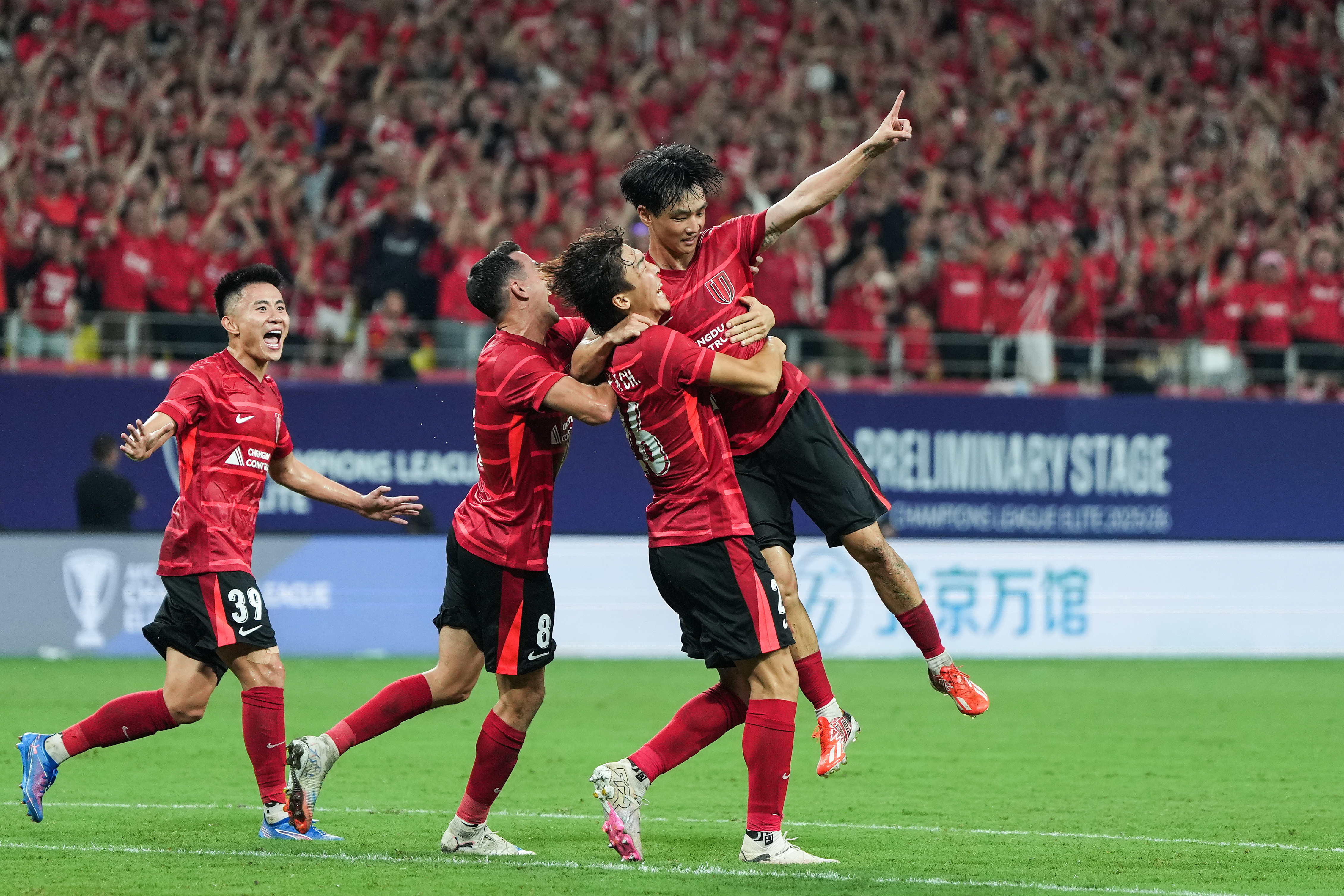 爱游戏体育-关于转会期成都蓉城复出首秀——欧联节点到来,悬念犹存,资深球员宣示担当的信息