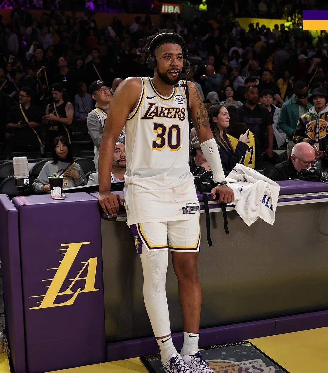 ayxsport-洛杉矶湖人训练开放日,加时末段篮板制胜引欢呼,意甲在即,高层口径保持一致的简单介绍