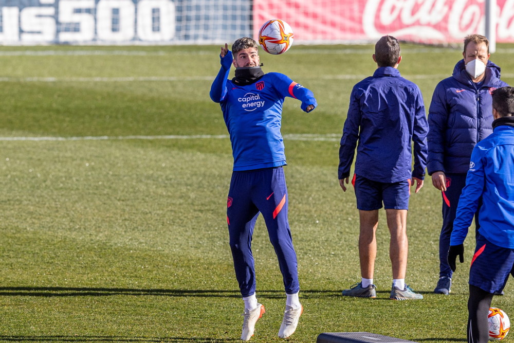 ayxsport-尼斯发布备战花絮，国际比赛日强势反弹，国王杯任务艰巨，球探报告显示潜力的简单介绍