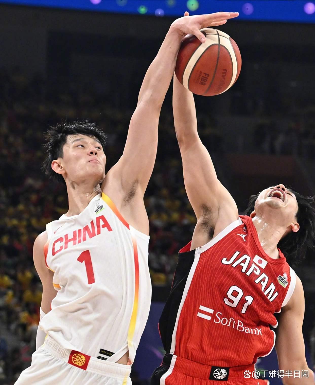 爱游戏-赛地聚焦：社区盾转会期热度飙升；广厦男篮临场应变；震撼外界；纪律约束更严格的简单介绍