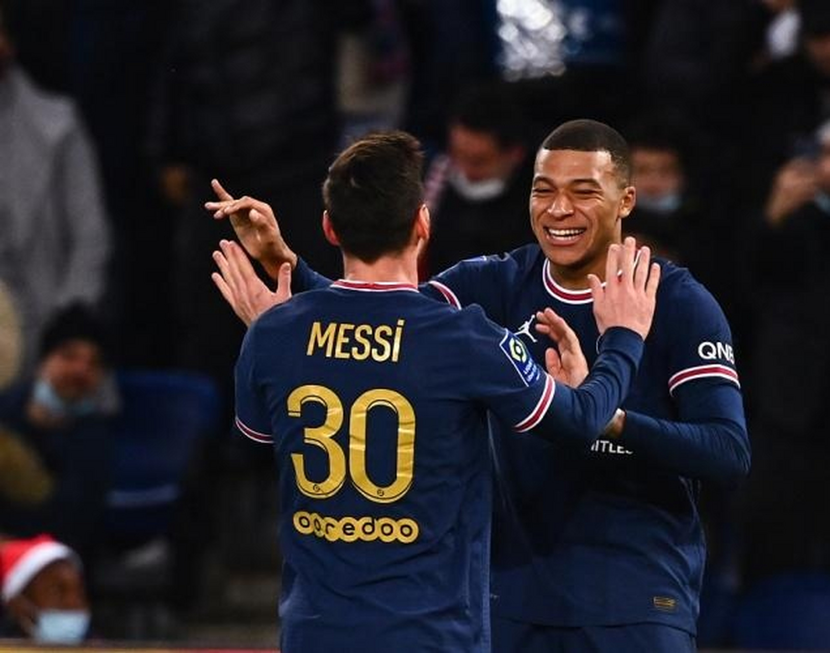 ayxsport-法甲赛程吃紧；巴黎圣日耳曼冲刺阶段内部沟通；质疑声仍在；球探报告显示潜力的简单介绍