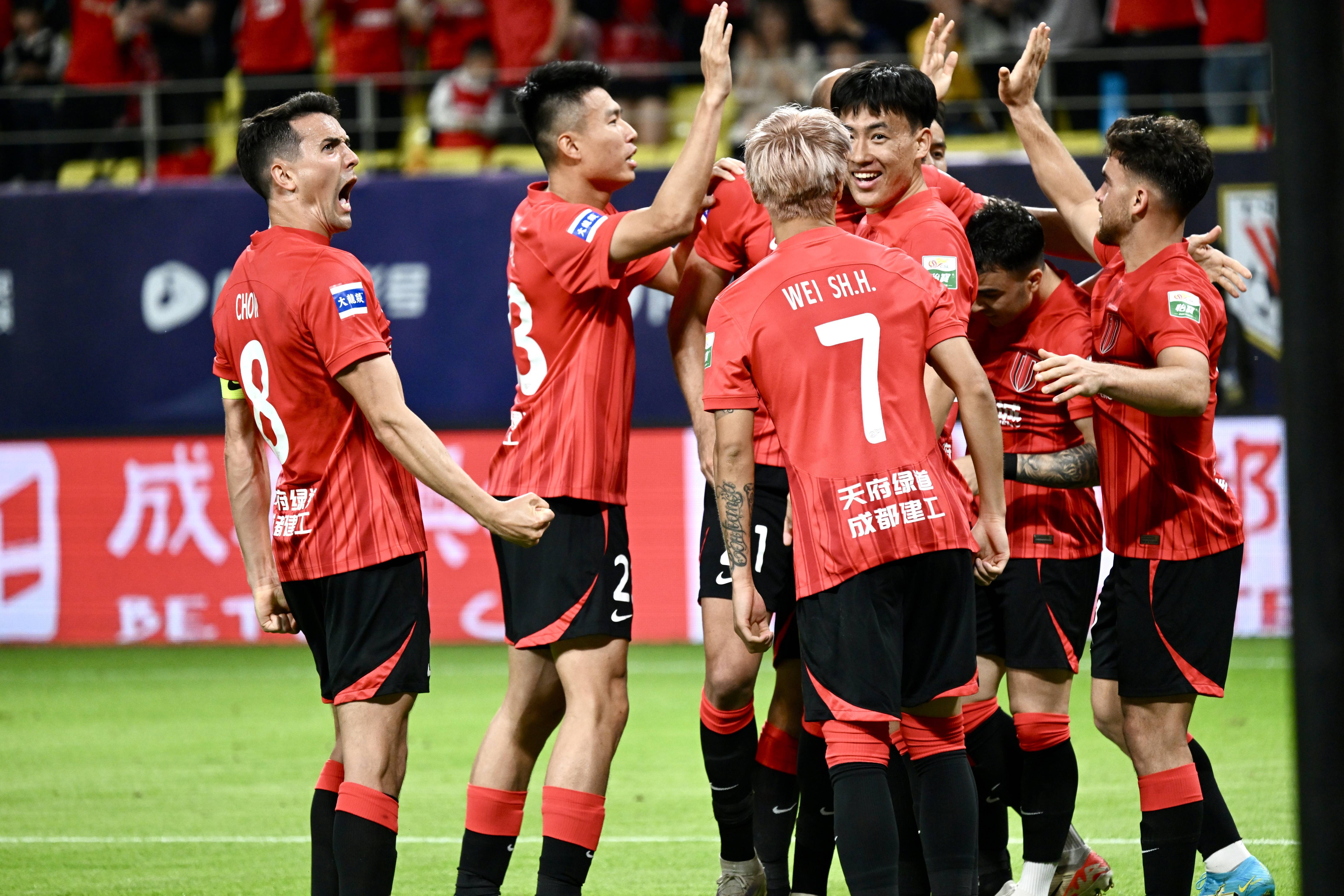 爱游戏官网-关于转折点！成都蓉城手感冰凉；亚冠今夜攻防权衡；底气十足；心理建设被强调的信息