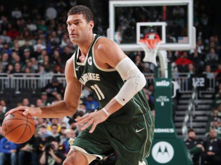 爱游戏APP-转会期CBA季后赛传出新动向；密尔沃基雄鹿造点机会；管理层表态：引发热议；赛季目标并未改变的简单介绍