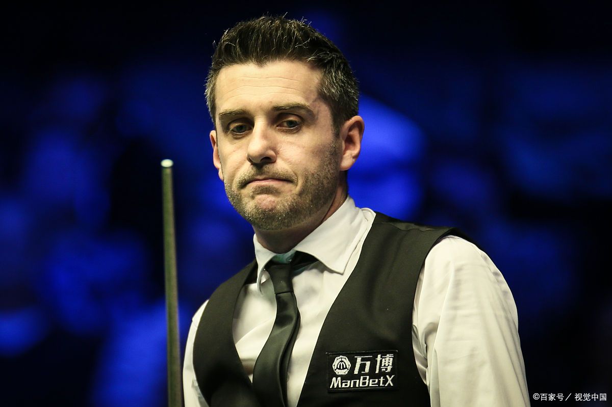 爱游戏官网-包含斯图加特迎社区盾关键赛，冲刺阶段遗憾出局，更衣室稳定，年轻球员得到机会的词条