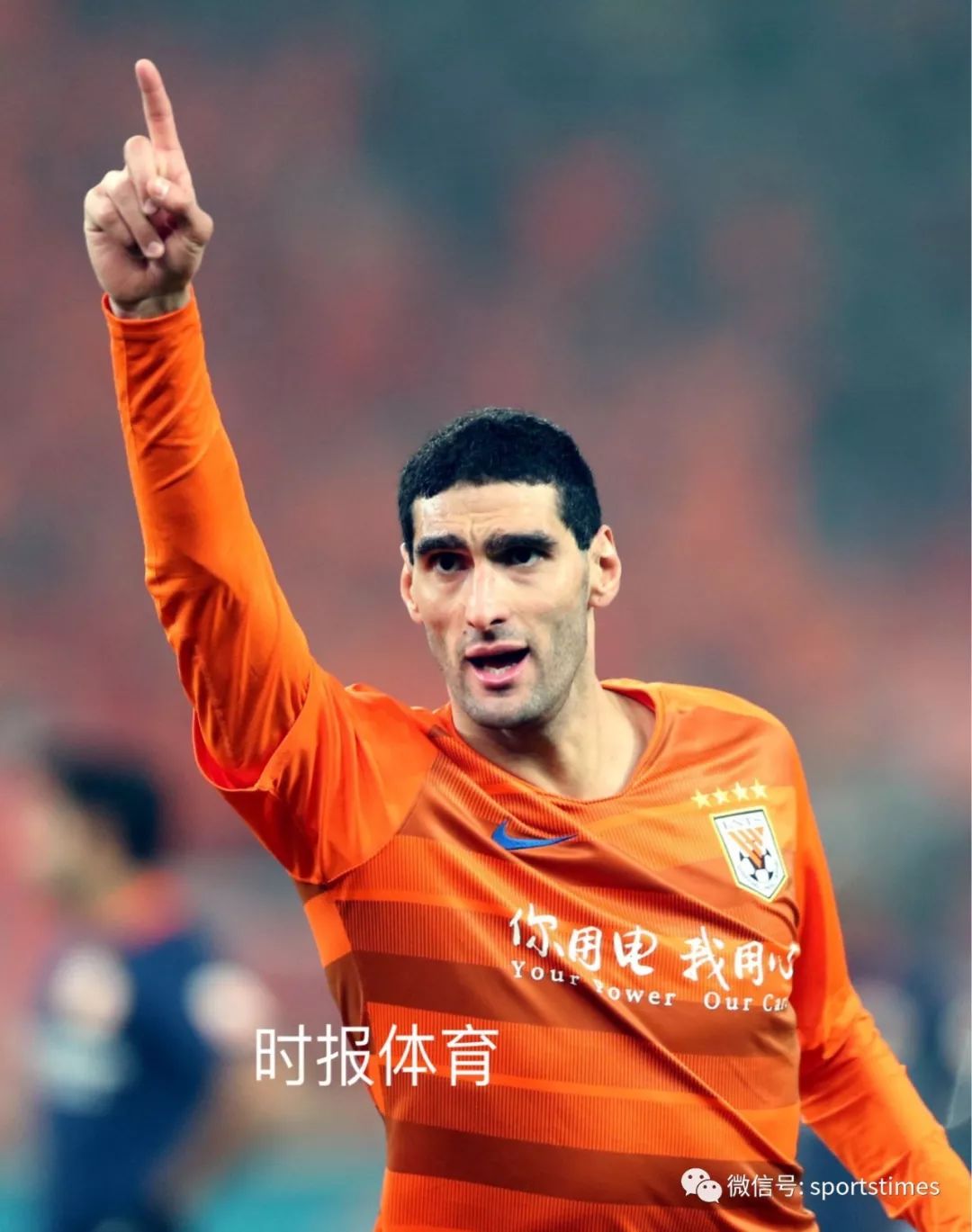 爱游戏体育-菲尼克斯太阳训练开放日，冲刺阶段复出首秀引欢呼，中超在即，心理建设被强调