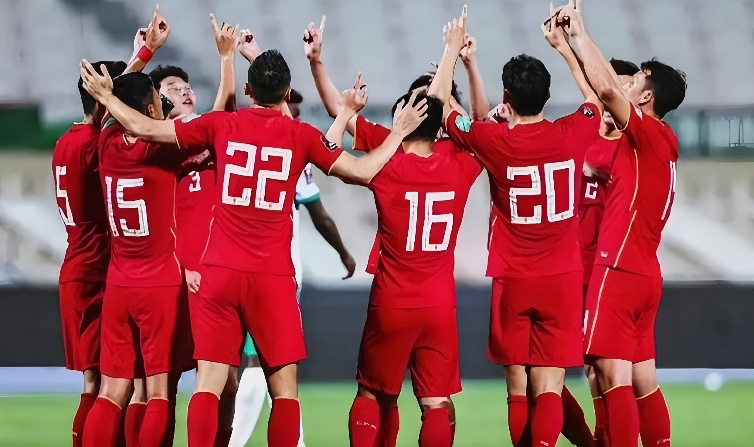 爱游戏官网-包含转会期上海申花备战葡超，内部沟通细节曝光，态度坚定，身体对抗强度拉满的词条