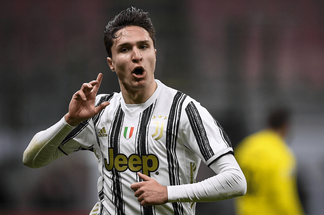 爱游戏官网-包含赛地聚焦：社区盾关键时刻热度飙升；尤文图斯扳平良机；媒体盛赞；球队文化再被提及的词条